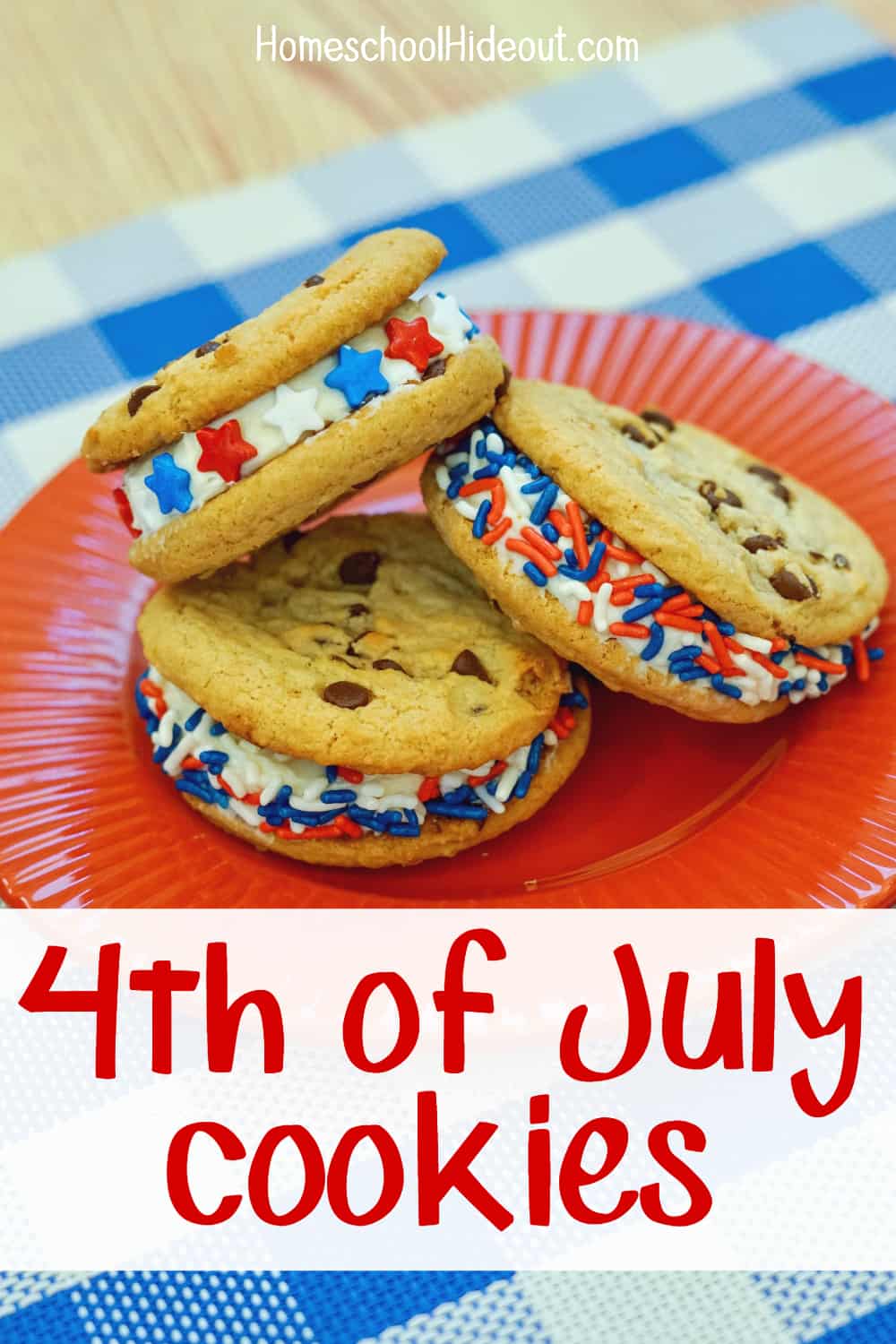 These yummy red, white and blue cookie sandwiches are the perfect treat for hot summer days, barbecues and birthday parties!